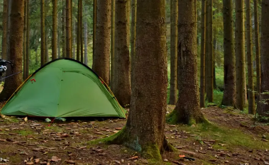 Camping Bieszczady - Gdzie spać pod namiotem? Praktyczny przewodnik