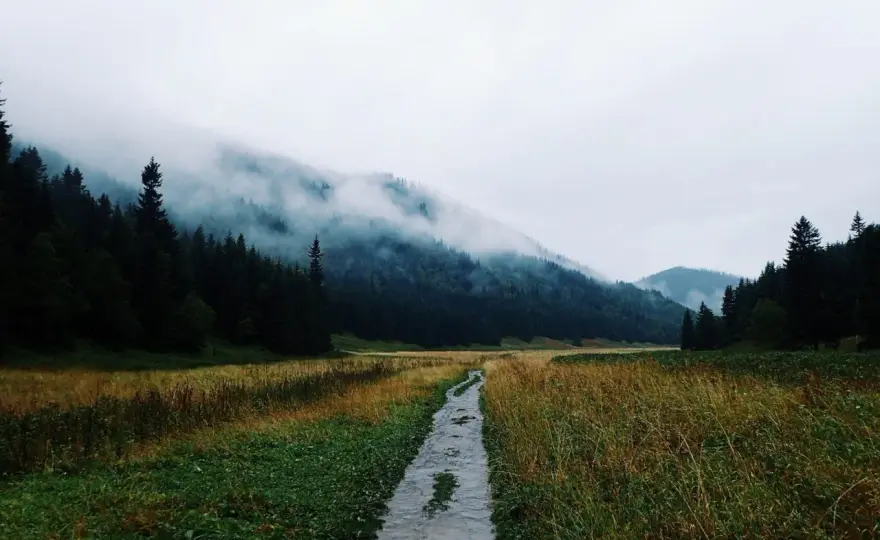 Tatry w deszczu - Gdzie iść? Sprawdź najlepsze szlaki!
