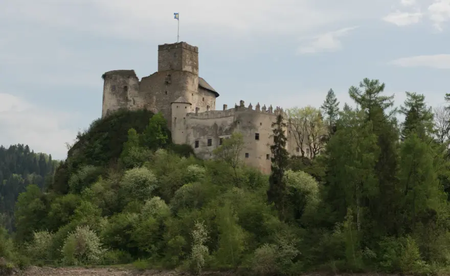 Czorsztyn - Zamek, jezioro i Pieniny. Jak zaplanować wyjazd?